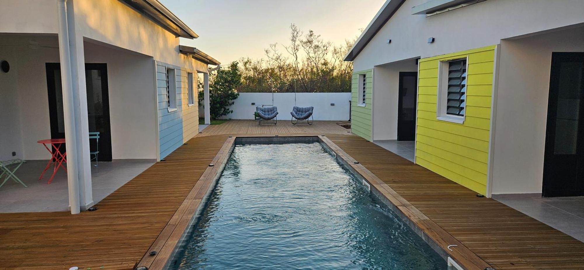 Paradise City Break Saint Pierre Exterior photo