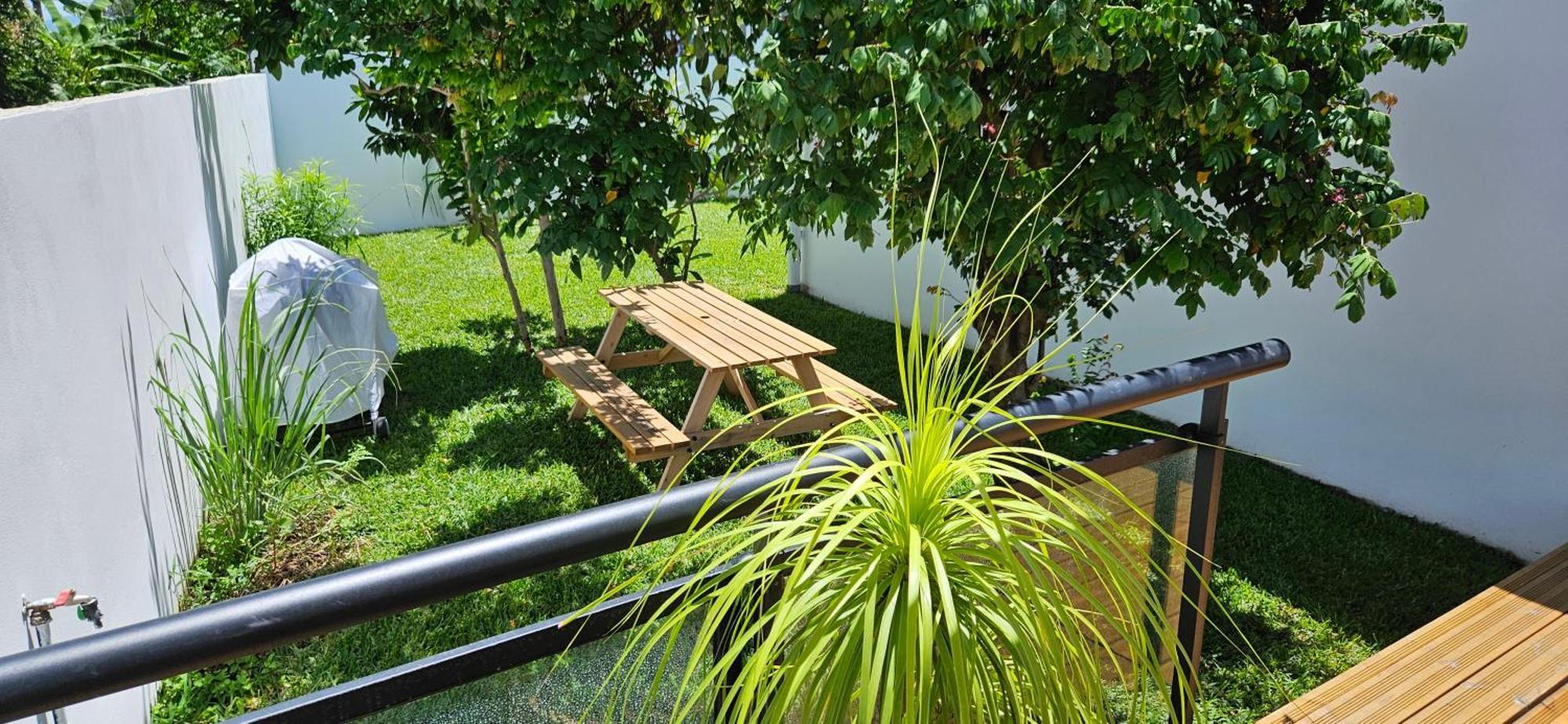 Paradise City Break Saint Pierre Exterior photo